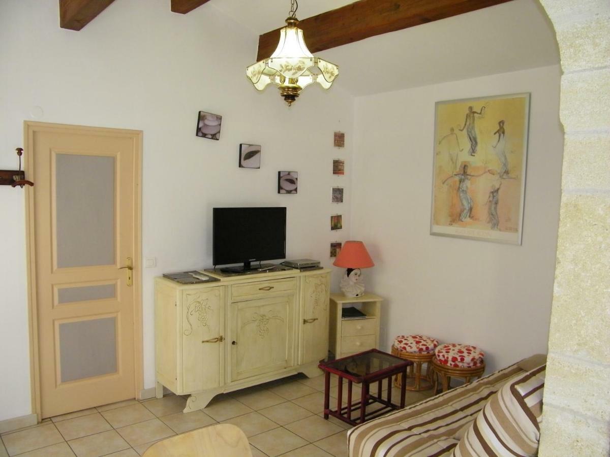 Domaine Du Bois Gite Bleuette Galargues Bagian luar foto