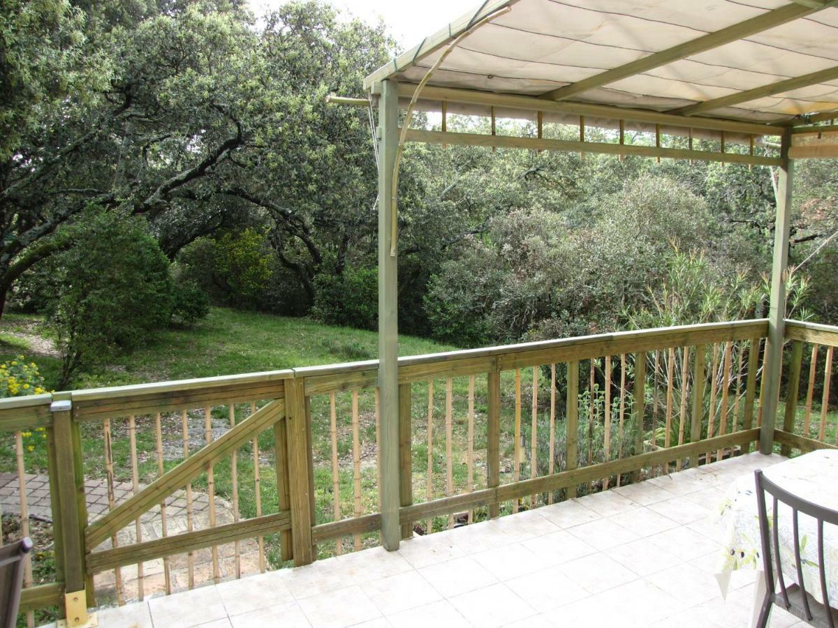 Domaine Du Bois Gite Bleuette Galargues Bagian luar foto